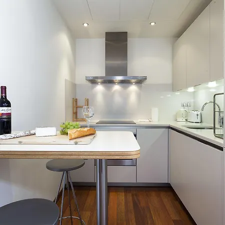 Apartment Inside Mercat