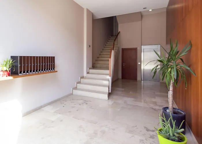 דירה Inside Mercat